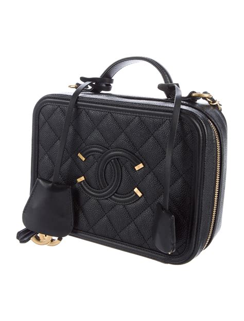 chanel filigree vanity case discontinued|chanel filigree vanity case medium.